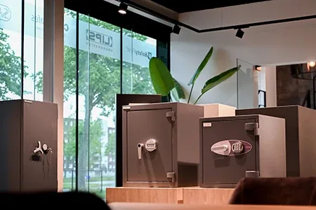 De showroom van Marzan Security in Breda